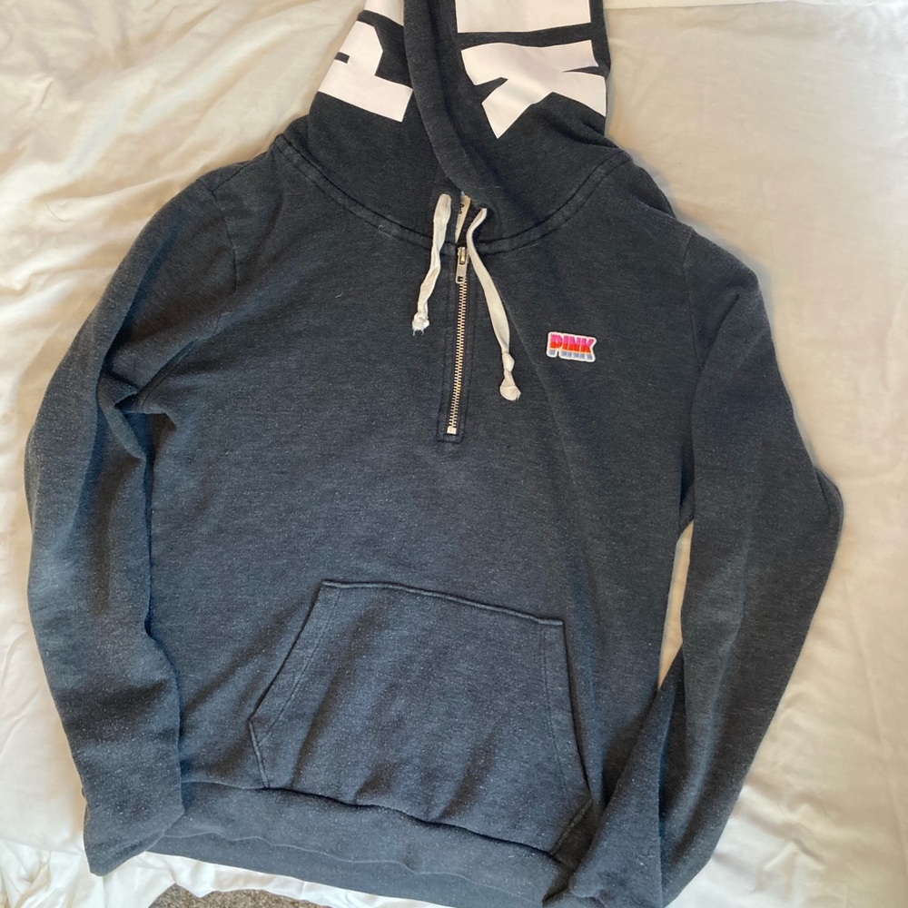PINK Victoria’s Secret Cropped Hoodie